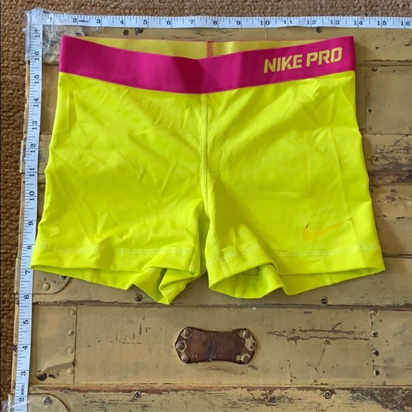 NIKE PRO BIKE SHORTS NEON STRETCH SPANDEX WORKOUT BIKE SHORTS S - Picture 3 of 10